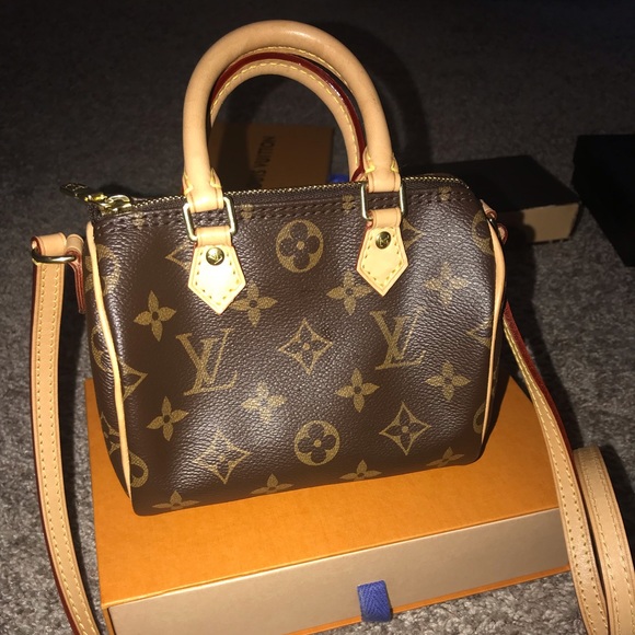 SOLD! Nano Speedy 100% authentic - Picture 1 of 6